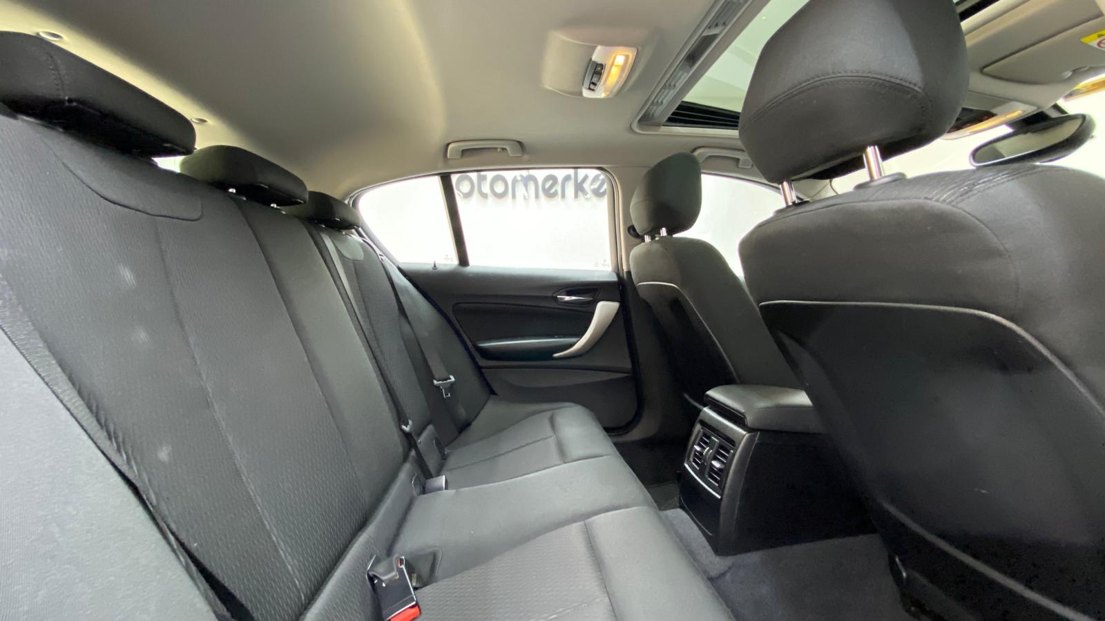 BMW 116i 10
